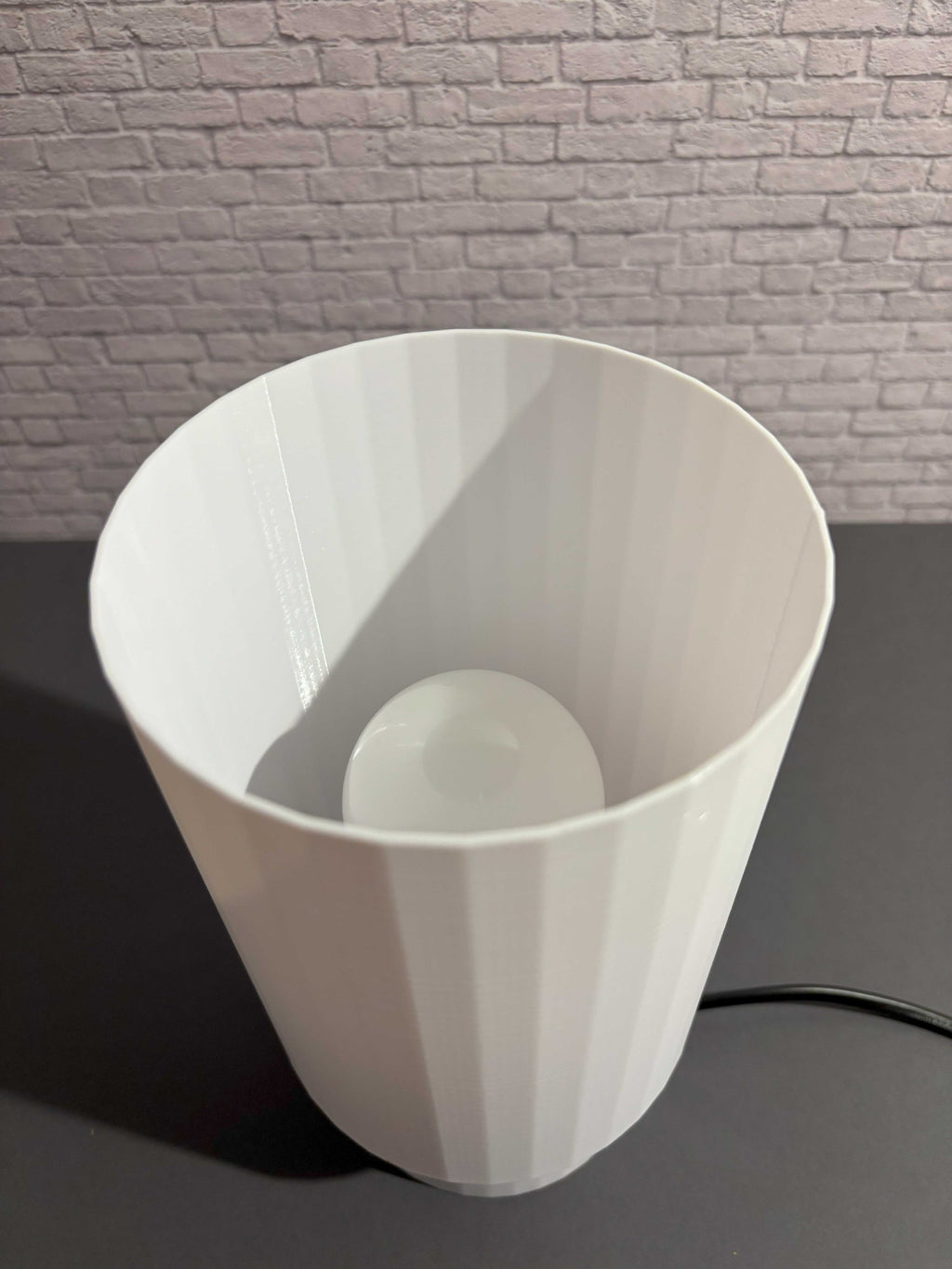 Monolit – Asztali lámpa