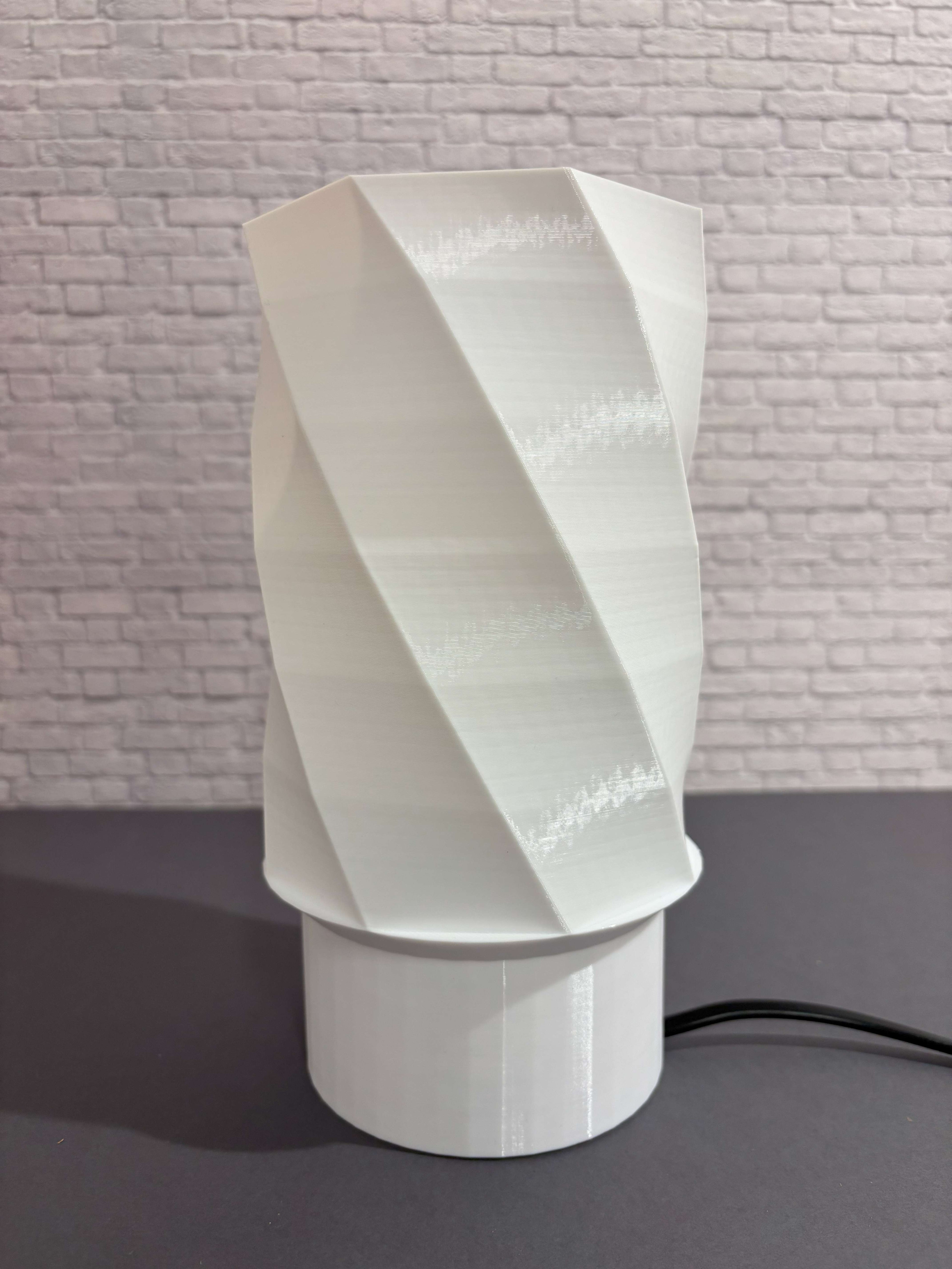 Prisma - Asztali lámpa