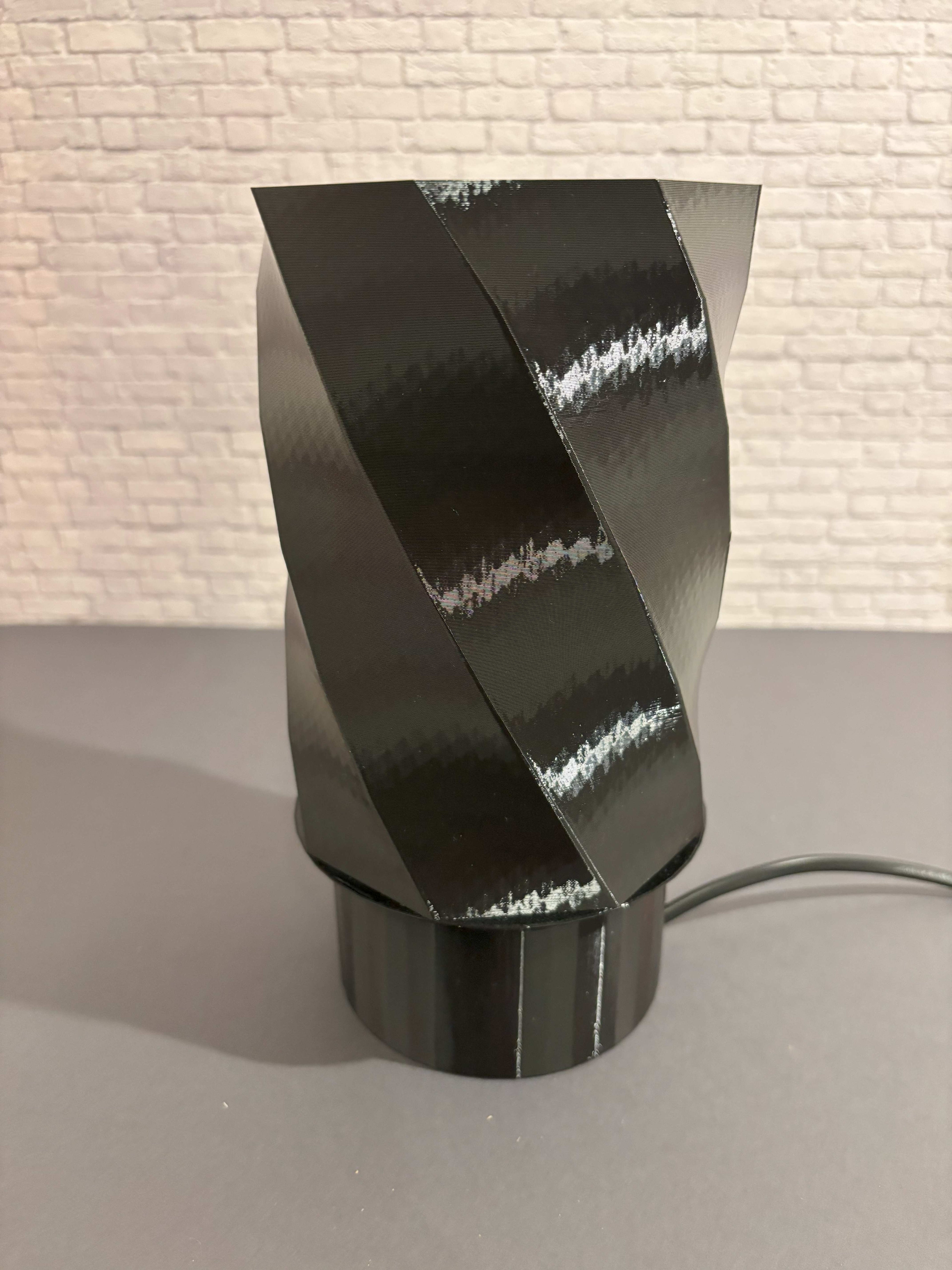 Prisma - Asztali lámpa