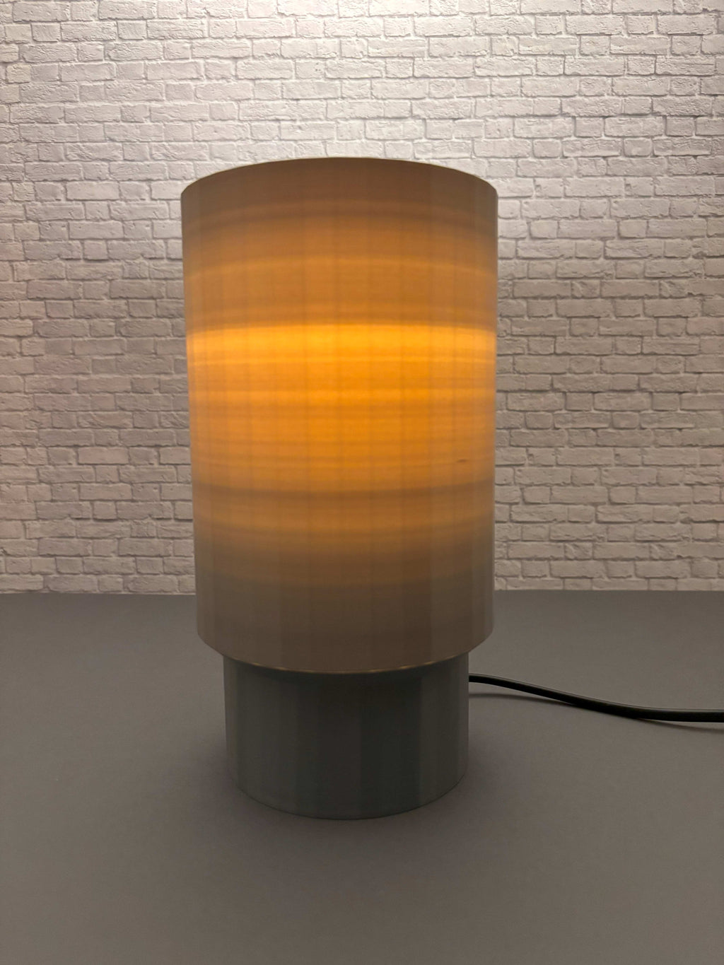 Monolit – Asztali lámpa