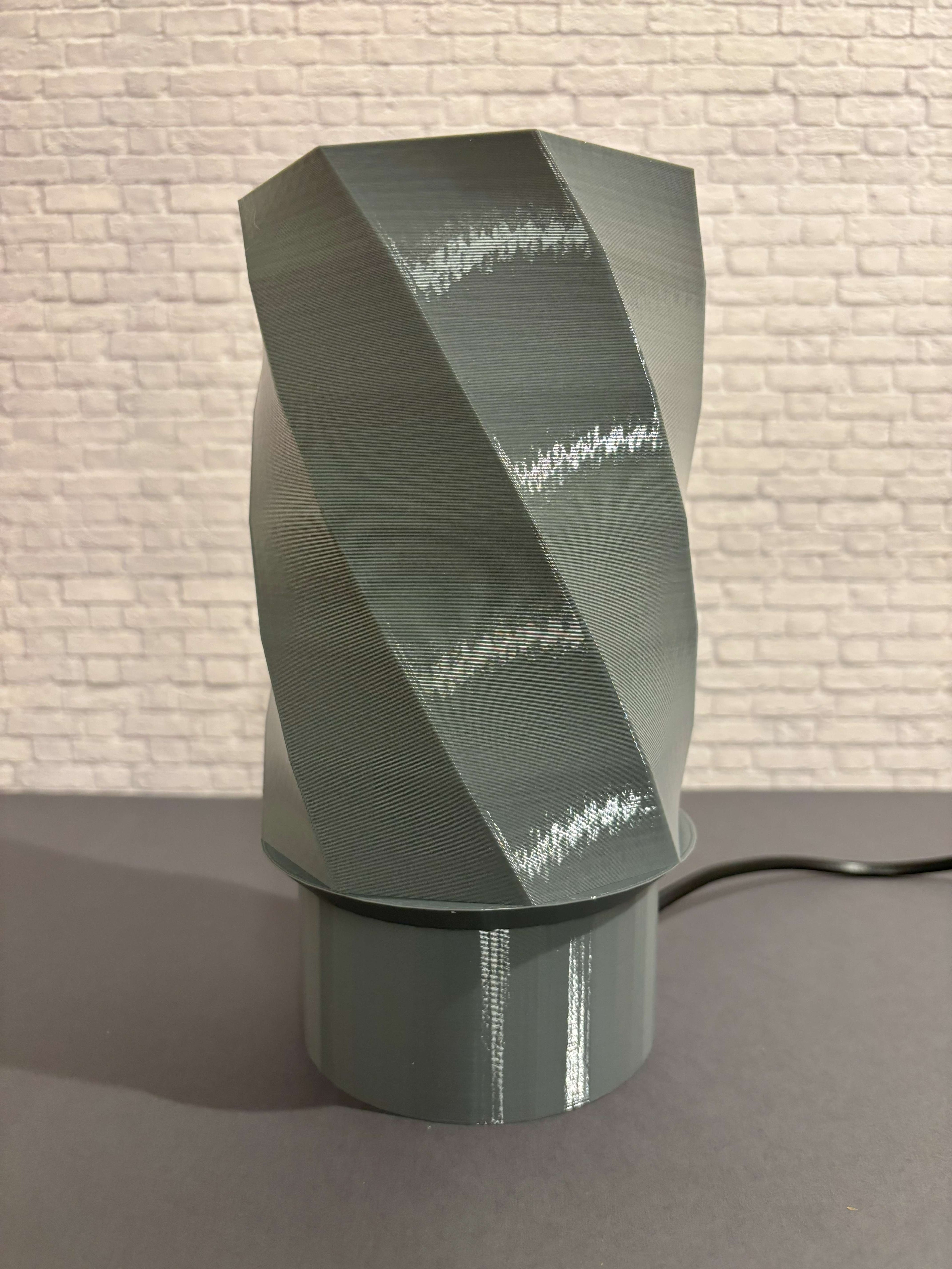 Prisma - Asztali lámpa